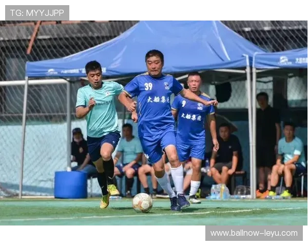 河床足球俱乐部新赛季展望：冲击冠军目标，阵容调整成焦点