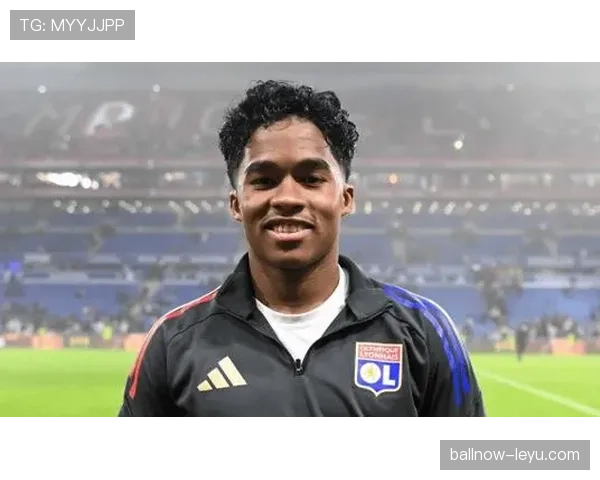 恩德里克闪耀帕尔梅拉斯，强势表现助球队斩获关键胜利