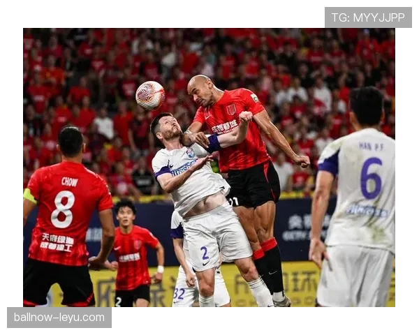 中超焦点战:争冠豪强正面交锋,联赛格局或将重塑 中超焦点战:争冠豪强正面交锋,联赛格局或将重塑