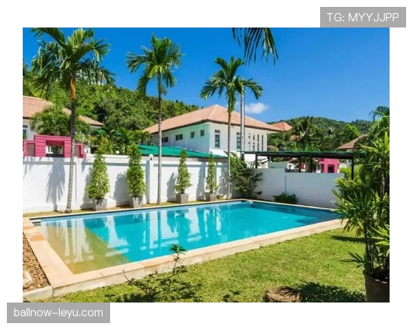 陶菲克退役后住巴厘岛别墅，每天打高尔夫晒太阳，这日子谁懂啊